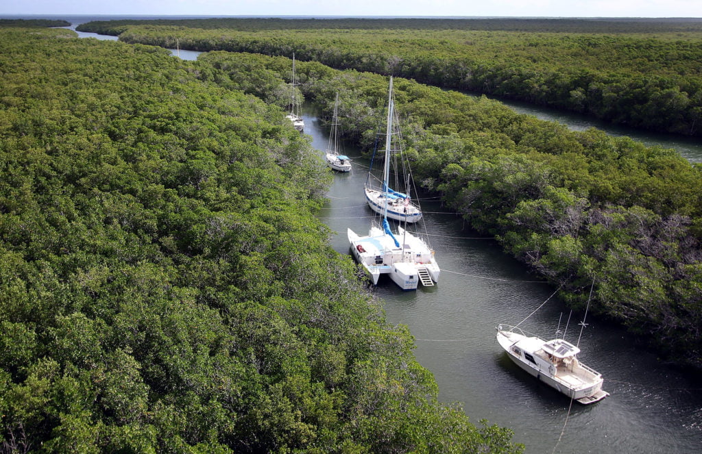 BLACKRAPID Guest Post by Marc Serota | Photographing Hurricane Irma in the Florida Keys 6