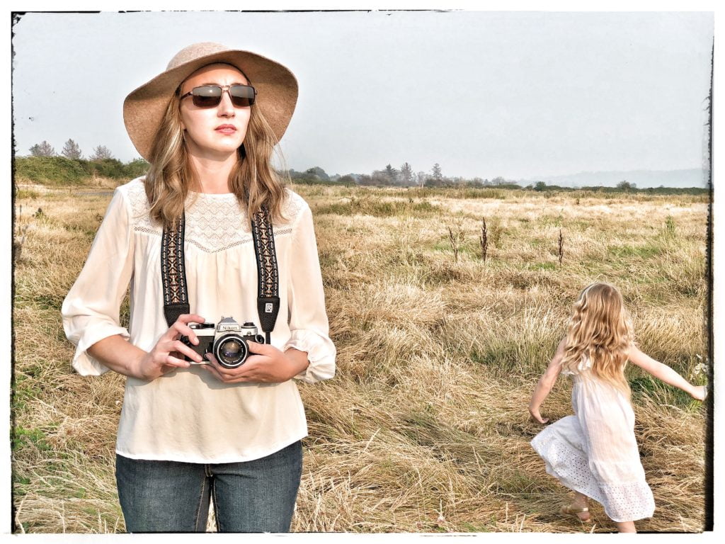 Introducing Groovy, our first upright camera strap line. 2