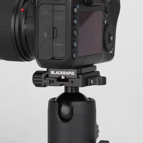 ARCA-type Quick-Release Tripod Mounting Plate - 70 (2.75" x 1.6" x 0.38") - Image 5