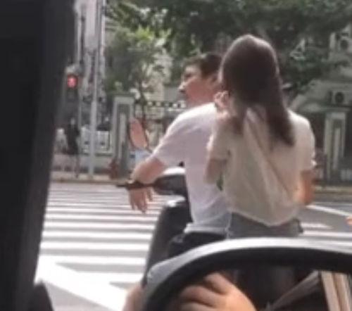 吃瓜被当事人拉黑,被当事人无情拉黑