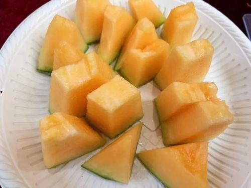 黑柳子大蜜瓜怎么吃,黑柳子大蜜瓜的多样食法探索